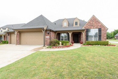 11813 S Vine Place, Jenks, OK 74037 - photo 2