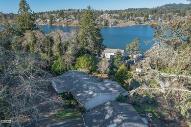 3925 NE East Devils Lake Rd