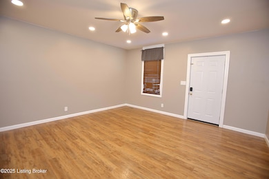 1406 Chartres St, New Albany, IN 47150 - photo 7