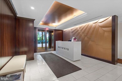 The Griffin Condominium unit 106, Washington, DC 20037 - photo 4