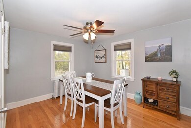 257 Maple St, Warwick, RI 02888 - photo 4