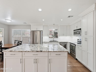 7247 E Kiva Ave, Mesa, AZ 85209 - photo 3