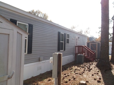 118 Dove Rd unit 9, Camden, SC 29020 - photo 5