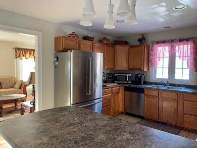148 King St, Ludlow, MA 01056 - photo 4