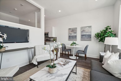 813 N Broad St unit 216, Philadelphia, PA 19123 - photo 5