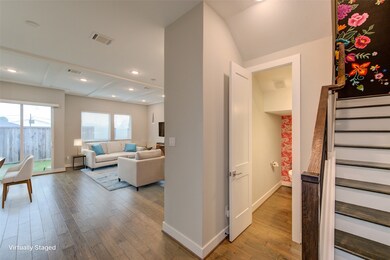 4506 Whitney Park Way, Houston, TX 77022 - photo 3