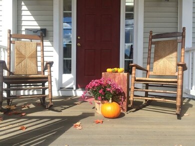 66 Portland Ave, Dover, NH 03820 - photo 2