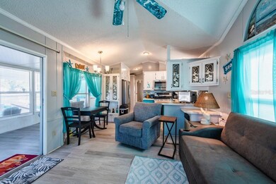 38130 Mc Donald St unit 40, Dade City, FL 33525 - photo 7