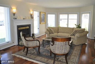 47673 Pennrun Way, Sterling, VA 20165 - photo 7