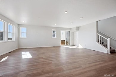 4709 N Valdai Ct, Aurora, CO 80019 - photo 5