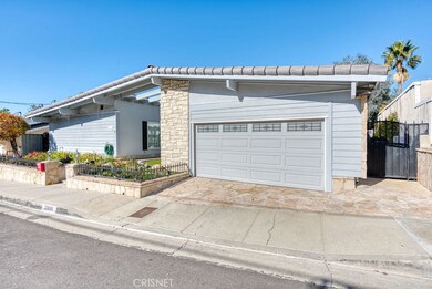 22689 Crespi St, Woodland Hills, CA 91364 - photo 3