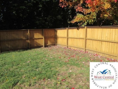 1108 SE Oak Ridge Dr, Oak Grove, MO 64075 - photo 5