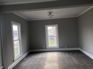 910 E St, La Porte, IN 46350 - photo 7