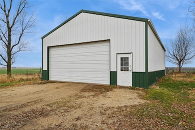 2356 Hwy 21, Dysart, IA 52224 - photo 3