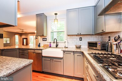 7309 Glenside Dr, Takoma Park, MD 20912 - photo 5