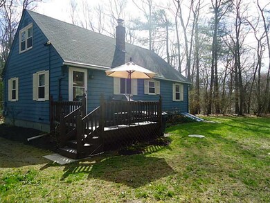 582 Snake Hill Rd, North Scituate, RI 02857 - photo 3