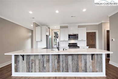 TBD Crescent Ln unit 22B, Sugar Mountain, NC 28604 - photo 5