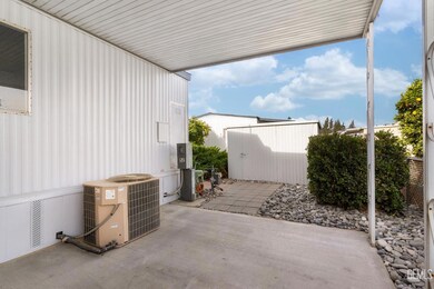 4401 Hughes Ln unit 52, Bakersfield, CA 93304 - photo 7