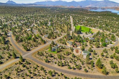 Unit 8-2 Lot 172 Sherwood Rd unit 8-2, Weed, CA 96094 - photo 3