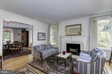 6856 Tulip Hill Terrace, Bethesda, MD 20816 - photo 5