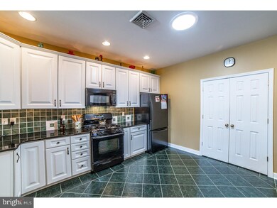 1106 Burgundy Cir, Pennsburg, PA 18073 - photo 6