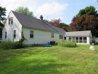 13 Rolling Hill Ave, Plaistow, NH 03865 - photo 2