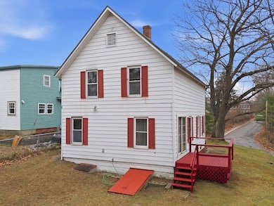 67 W Terrace St, Claremont, NH 03743 - photo 2