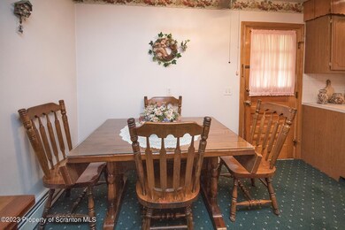800 Hollenback St, Moosic, PA 18507 - photo 7