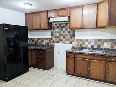 3309 Cliffmarshall St, Houston, TX 77088 - photo 6