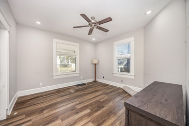 010_25_alberta_street_15-edit_750