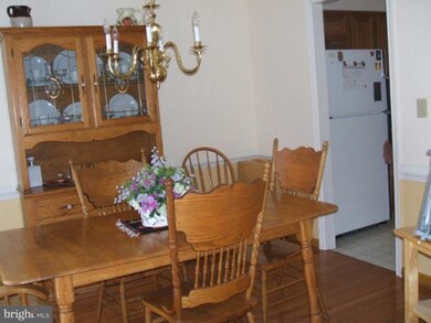 12724 Banner Plantation Dr, Fredericksburg, VA 22407 - photo 5