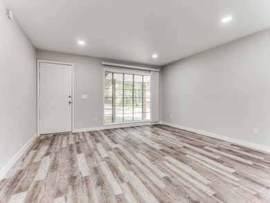 8201 Sayers Ln, North Richland Hills, TX 76182 - photo 3