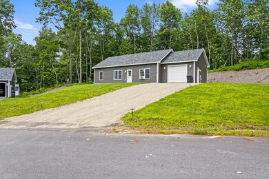 15 Fawn Ln