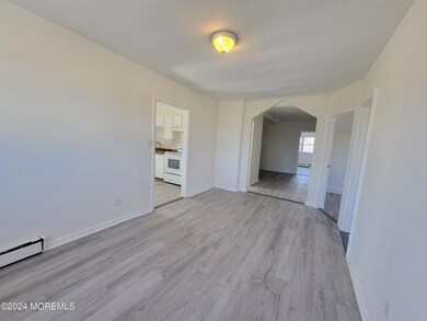 254 Rockwell Ave unit B (UPSTAIIRS), Long Branch, NJ 07740 - photo 4