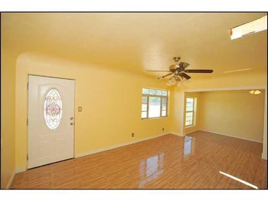 8041 Carpenter Dr, El Paso, TX 79915 - photo 2