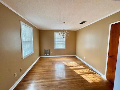 502 Chason St, Bainbridge, MS 38919 - photo 3