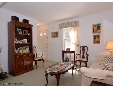 31 Eustis Ave, Newport, RI 02840 - photo 3