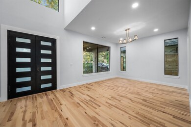 1343 Du Barry Ln, Houston, TX 77018 - photo 5