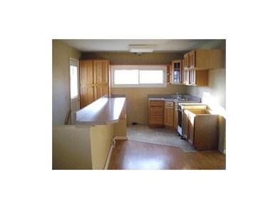 1124 Mcgraw Rd, Circleville, OH 43113 - photo 4