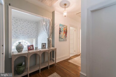 118 Montrose Ave unit C, Bryn Mawr, PA 19010 - photo 3