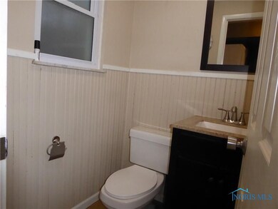 4633 Kathy Ln, Toledo, OH 43623 - photo 6