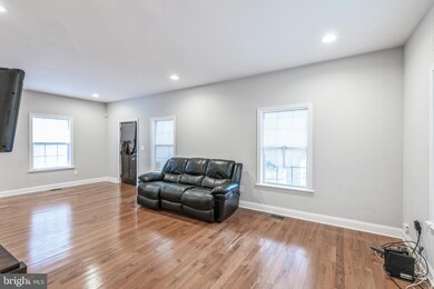 5356 E St SE, Washington, DC 20019 - photo 4