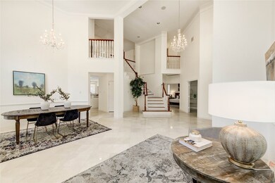 View of the dining room/living room combo with ups