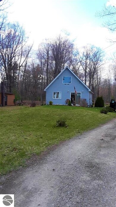 315 N Huron Rd, Au Gres, MI 48703 - photo 2