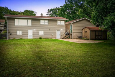 908 Spruce Dr, La Crescent, MN 55947 - photo 2