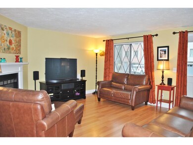 29 Vanden Rd, Merrimack, NH 03054 - photo 3