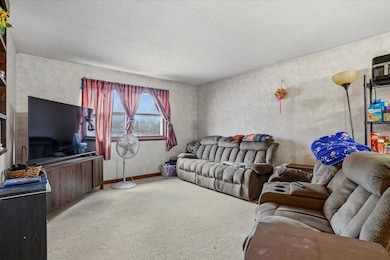 192 Charles Cir, Highgate, VT 05459 - photo 7