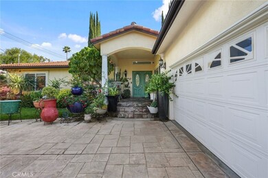 18760 Wells Dr, Tarzana, CA 91356 - photo 4