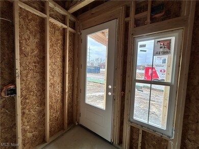 5085 Shepherds Glen, Willoughby, OH 44094 - photo 2