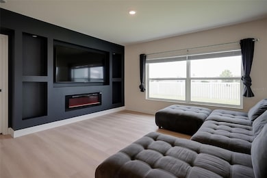 424 Quarry Rock Cir, Poinciana, FL 34758 - photo 2